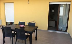 Ema Home